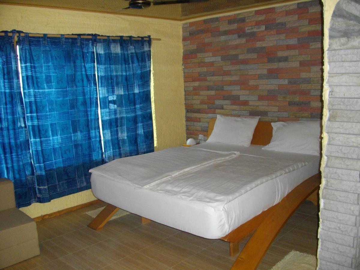 Biriwa Beach Hotel Rum bild