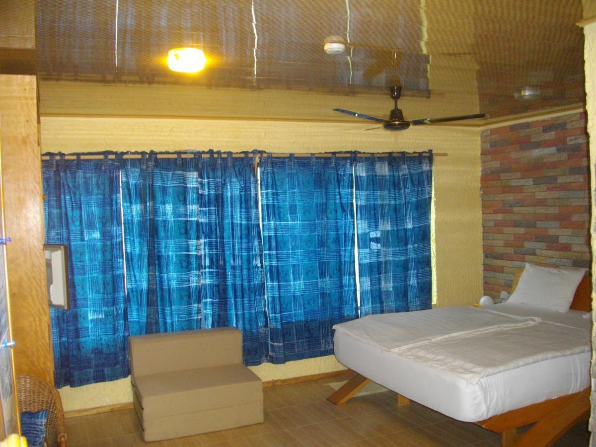 Biriwa Beach Hotel Rum bild